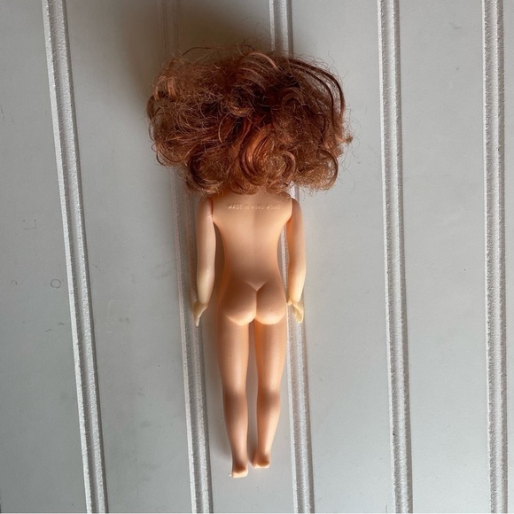 Vintage Pedigree Sindy Clone Doll Hong Kong 7.5” Brown curly hair 1960s - Picture 4 of 8